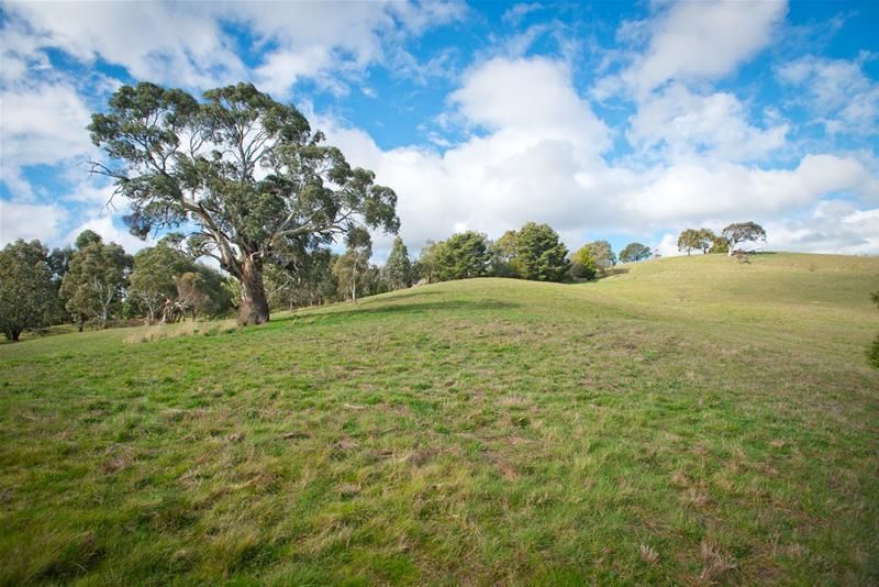 Cnr Shuter Avenue & Greendale Myrniong Road, Greendale VIC 3341, Image 2