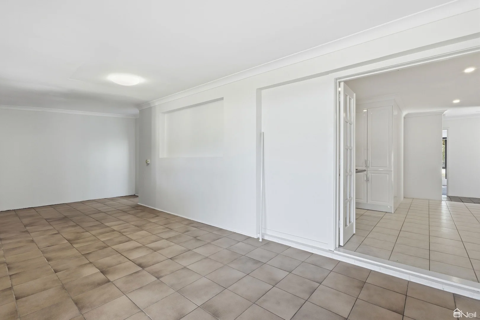 Additional image 7 of 4 Logpine Crescent, Camillo WA 6111