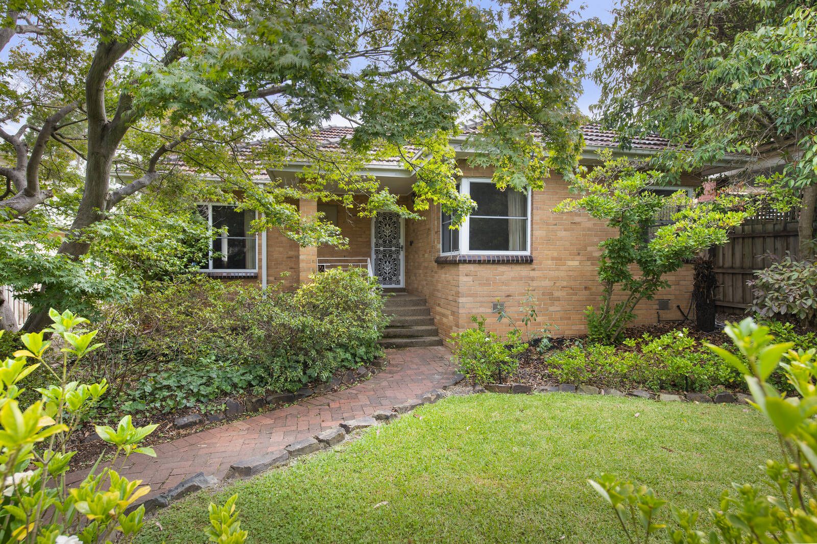 9 Arna Street, Blackburn VIC 3130, Image 0