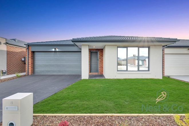 Picture of 8 Pinaster St, WALLAN VIC 3756