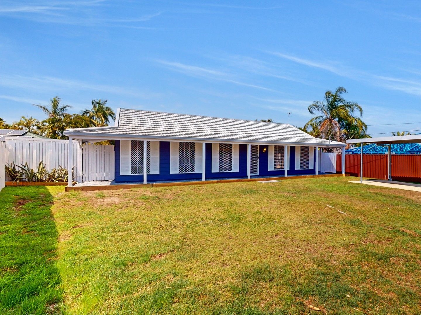 3 bedrooms House in 3 Olea Court CRESTMEAD QLD, 4132