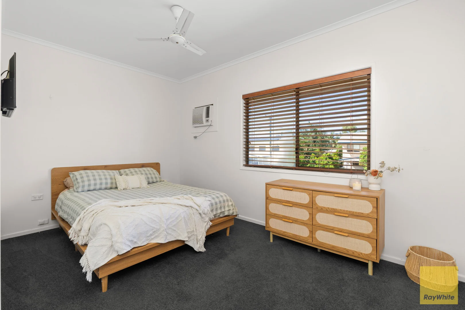 Additional image 12 of 1 Gene Street, Emerald QLD 4720