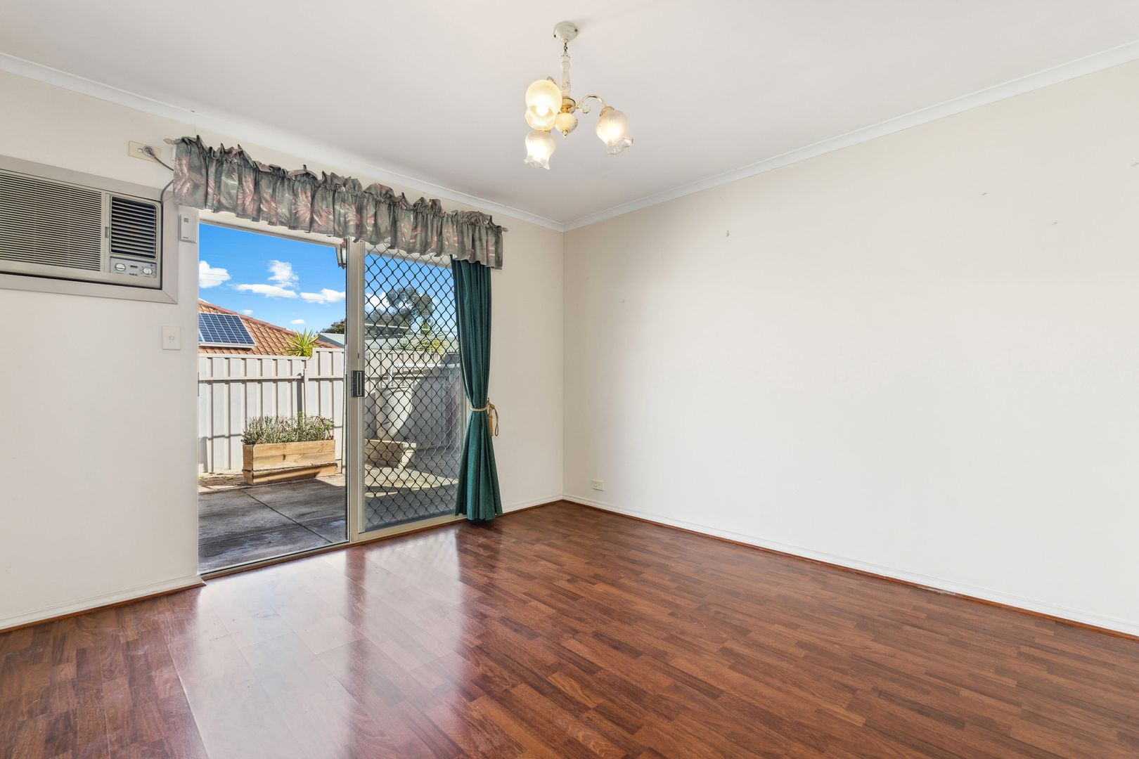 3/12 Buttercup Grove, Morphett Vale SA 5162, Image 2