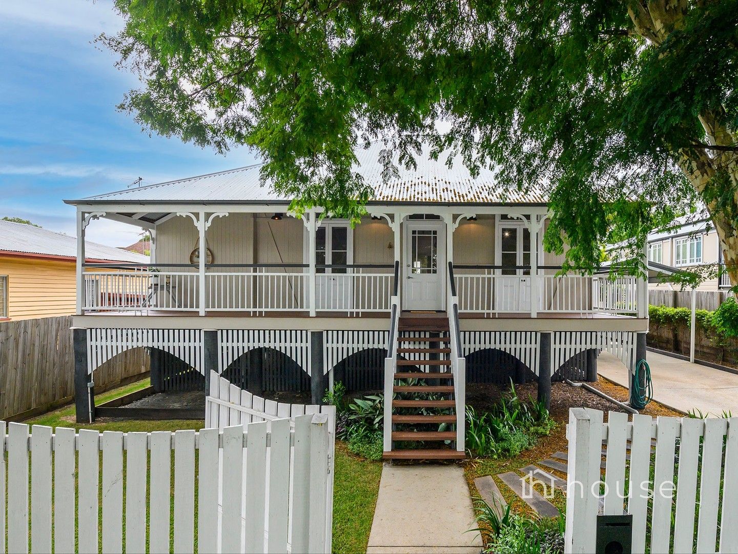 12 Green Street, Booval QLD 4304, Image 2