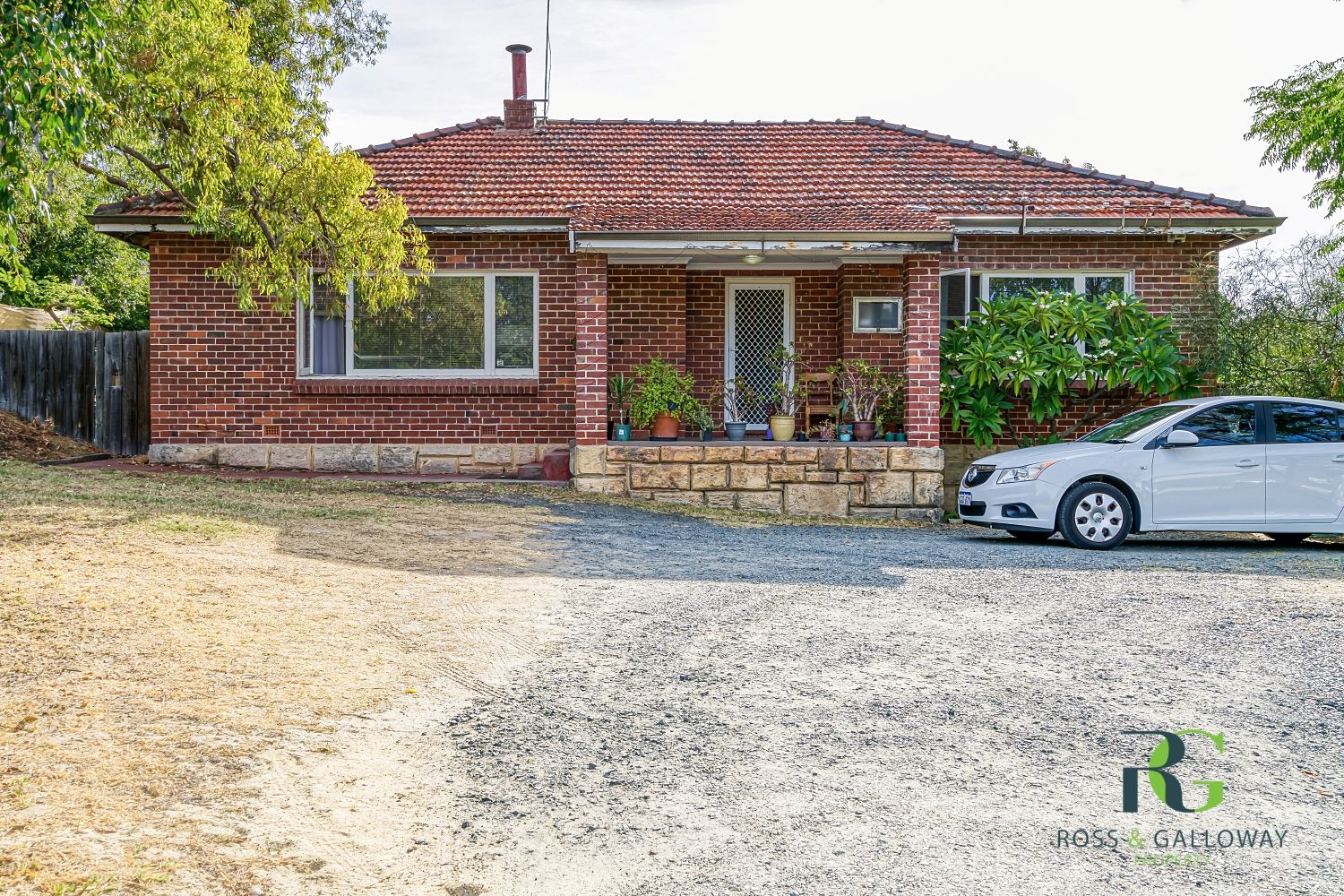 3 bedrooms House in 1 Links Road ARDROSS WA, 6153