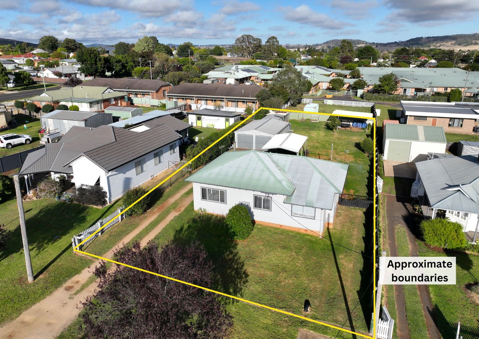 136 Macquarie Street, Glen Innes Property History & Address Research