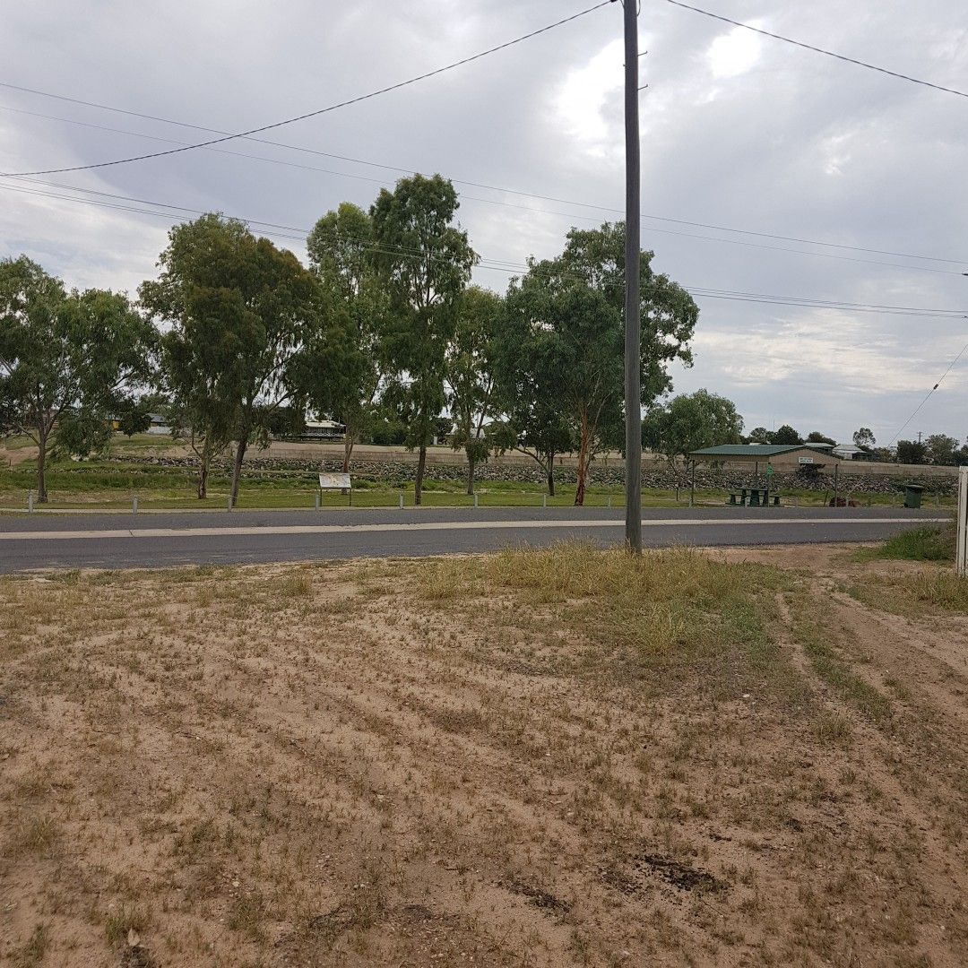 2 Little Avenue, Hughenden QLD 4821 Domain