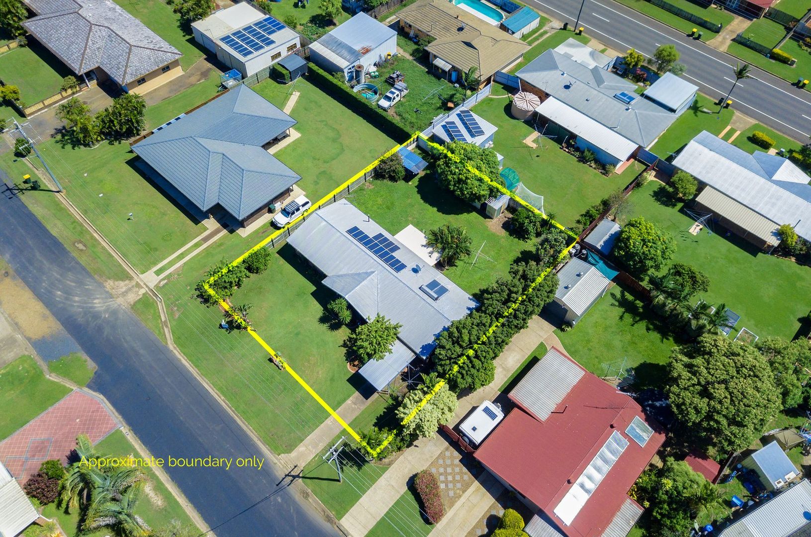 22 Maughan Street, Thabeban QLD 4670, Image 2