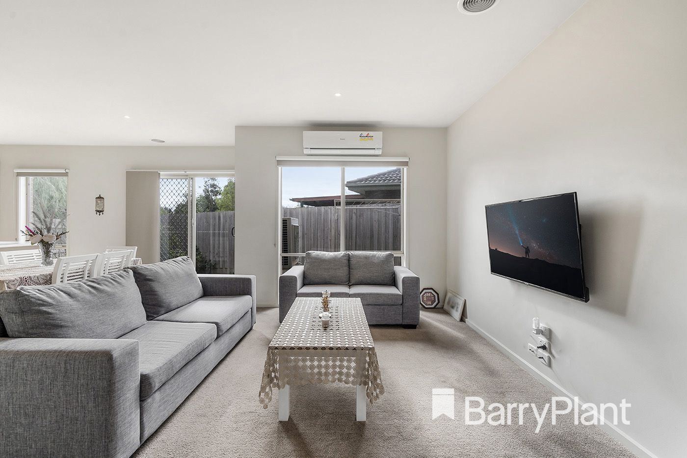 9A Kimberley Drive, Chirnside Park VIC 3116, Image 2