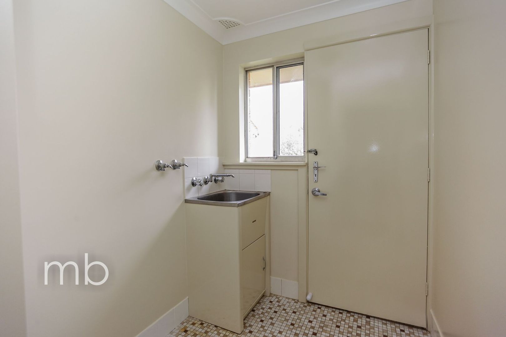 8/11-14 Boolaroo Place, Orange NSW 2800, Image 2