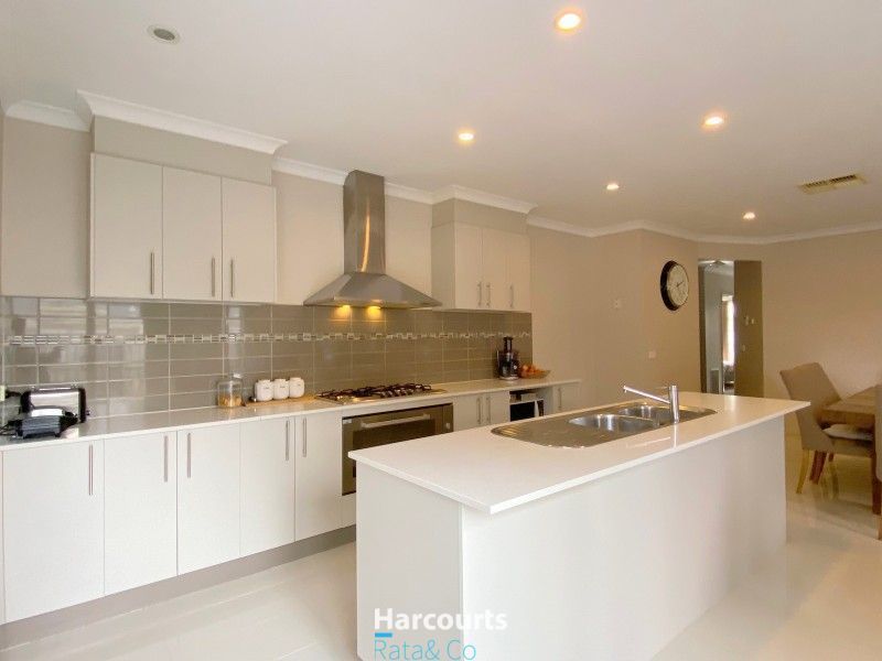 2 Trood Place, Epping VIC 3076, Image 1