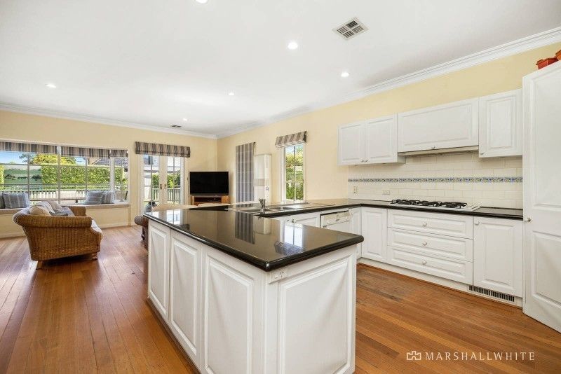 23 Sunlight Crescent, Brighton East VIC 3187, Image 1