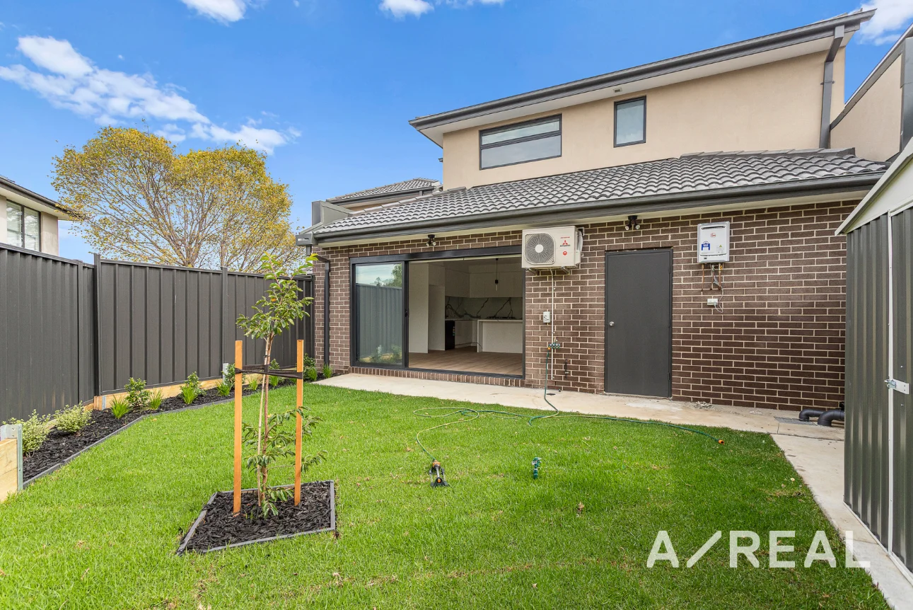Additional image 13 of 2/3 Bandalong Court, Bundoora VIC 3083