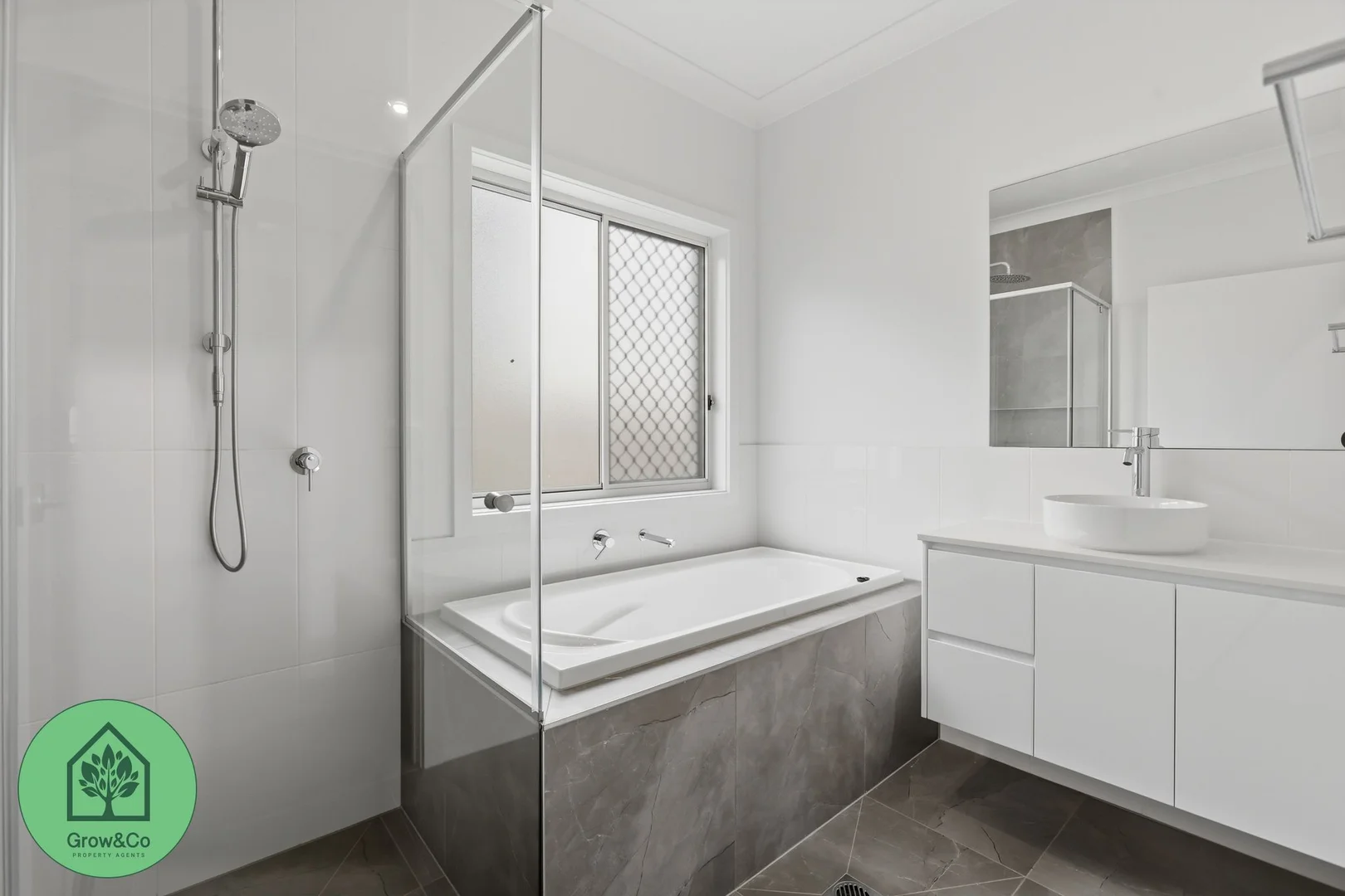 Additional image 16 of 31 Heathcote Circuit, Redland Bay QLD 4165