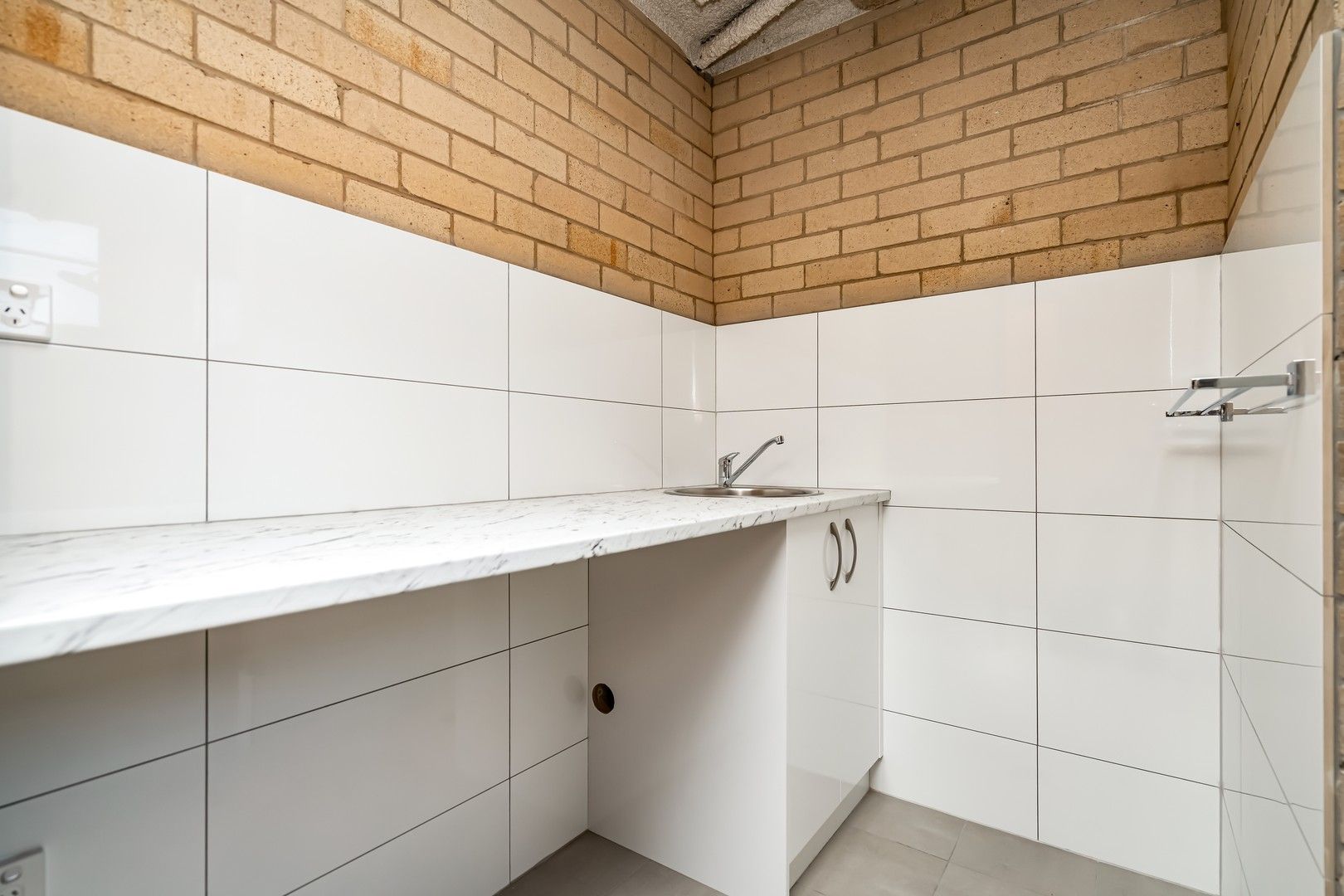 1 bedrooms Apartment / Unit / Flat in 8/40 Fitzhardinge Street WAGGA WAGGA NSW, 2650
