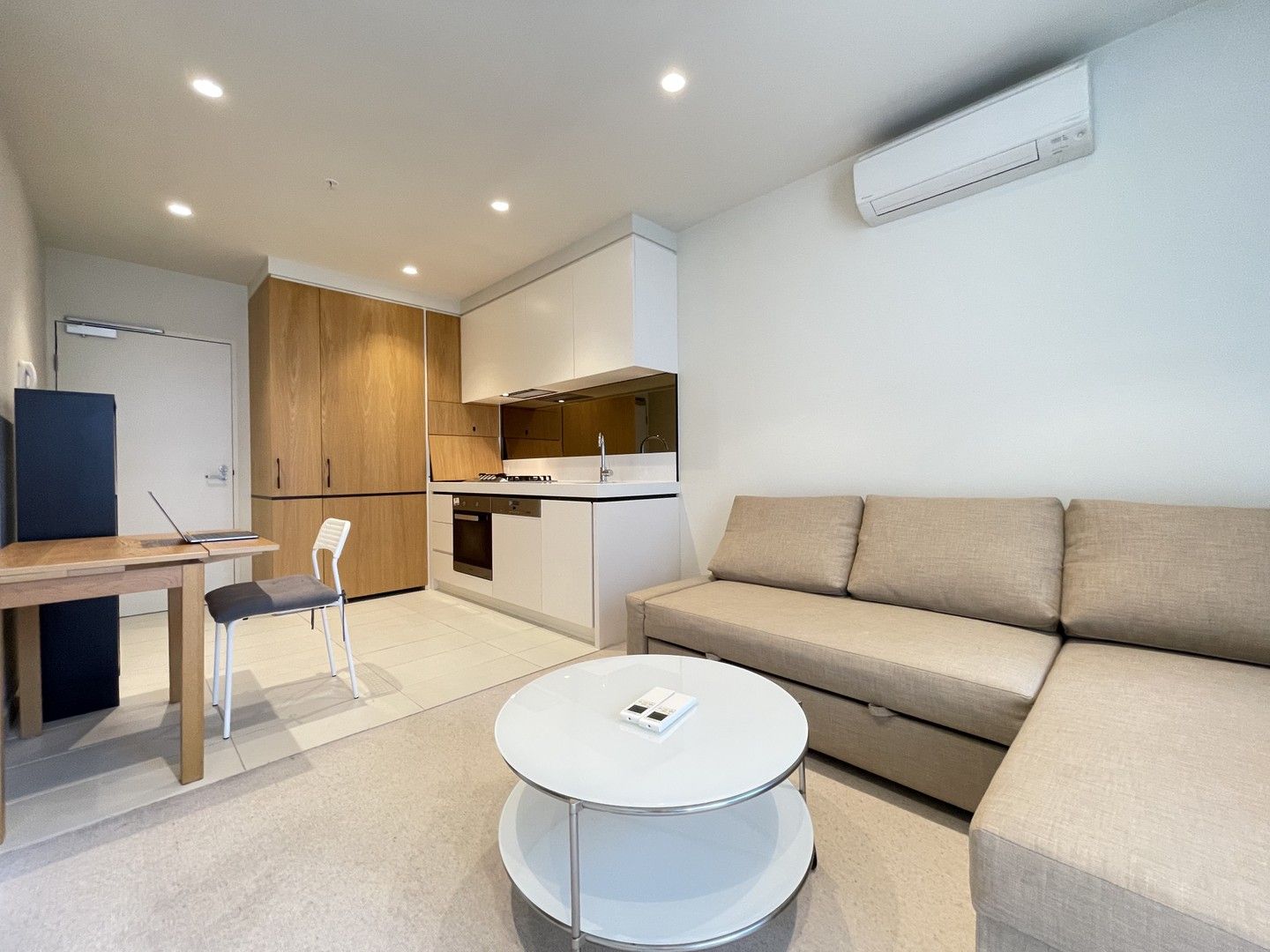 2 bedrooms Apartment / Unit / Flat in 1402/8 Daly Street SOUTH YARRA VIC, 3141
