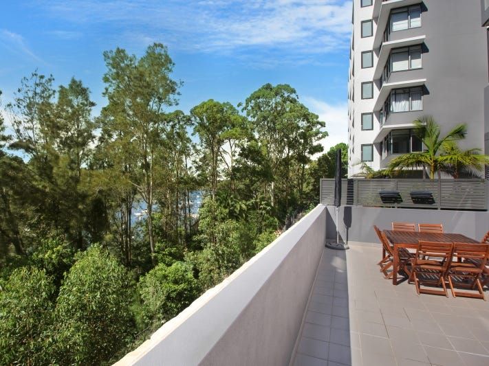 2 bedrooms Apartment / Unit / Flat in 11 Waterview Drive LANE COVE NSW, 2066