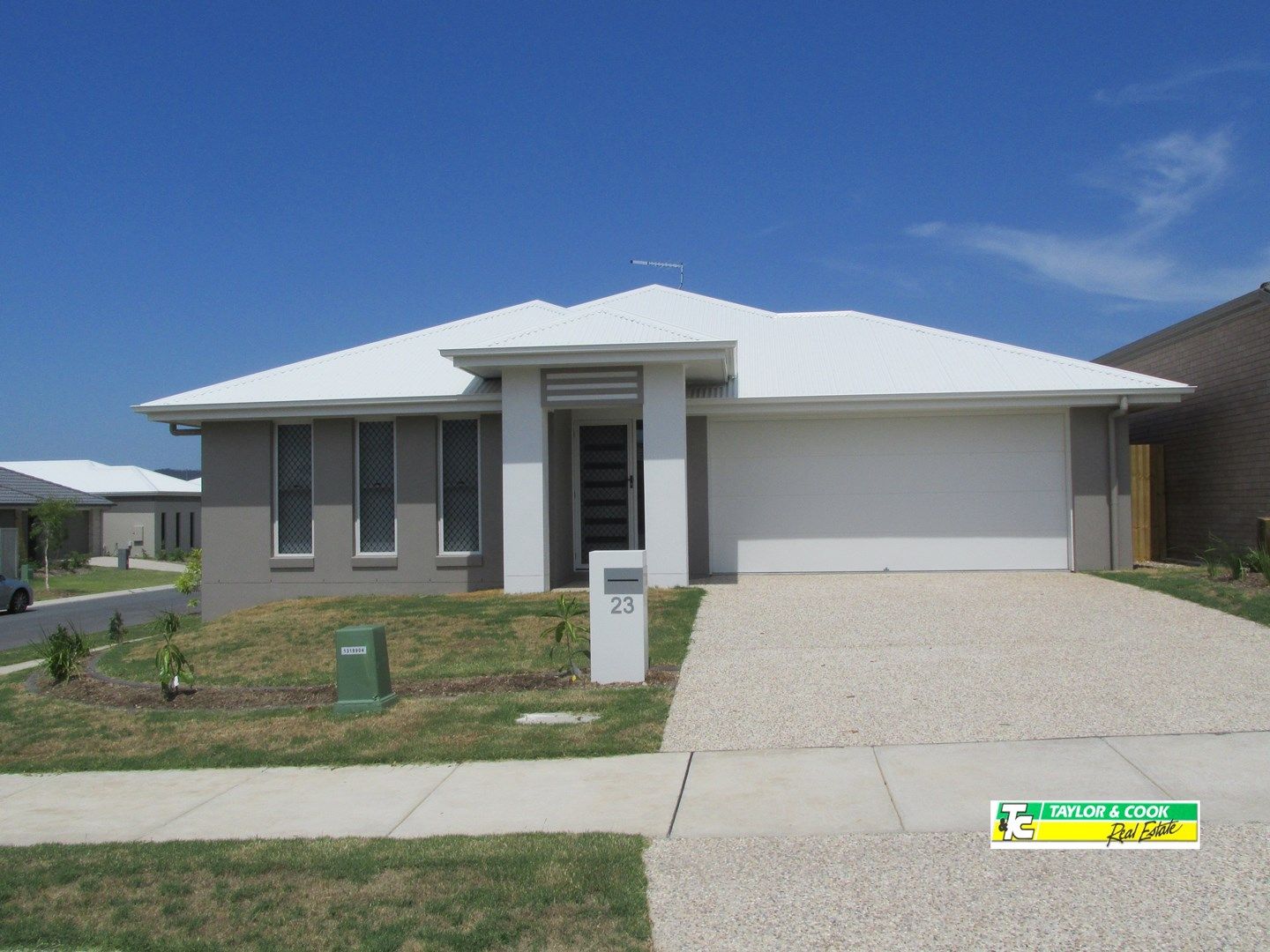 4 bedrooms House in 23 Lambent Street YARRABILBA QLD, 4207