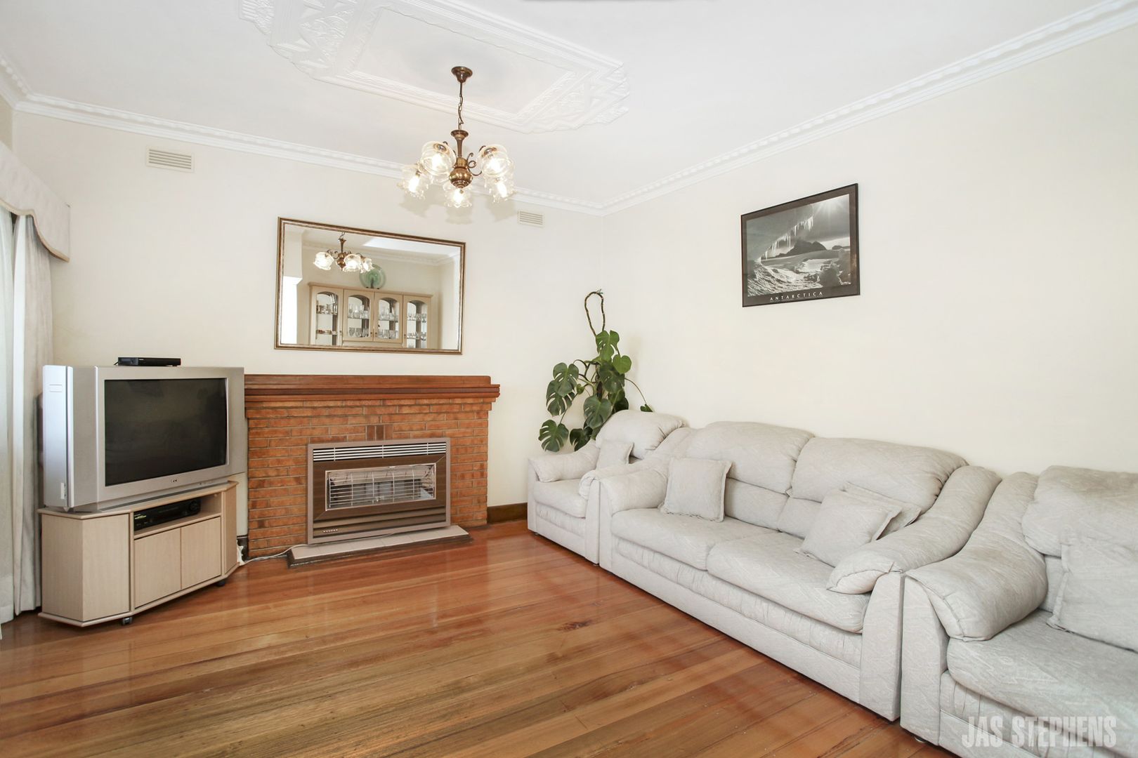 246 Essex Street, West Footscray VIC 3012, Image 2