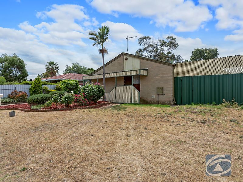 6 Cochran Street, Elizabeth Downs SA 5113, Image 2