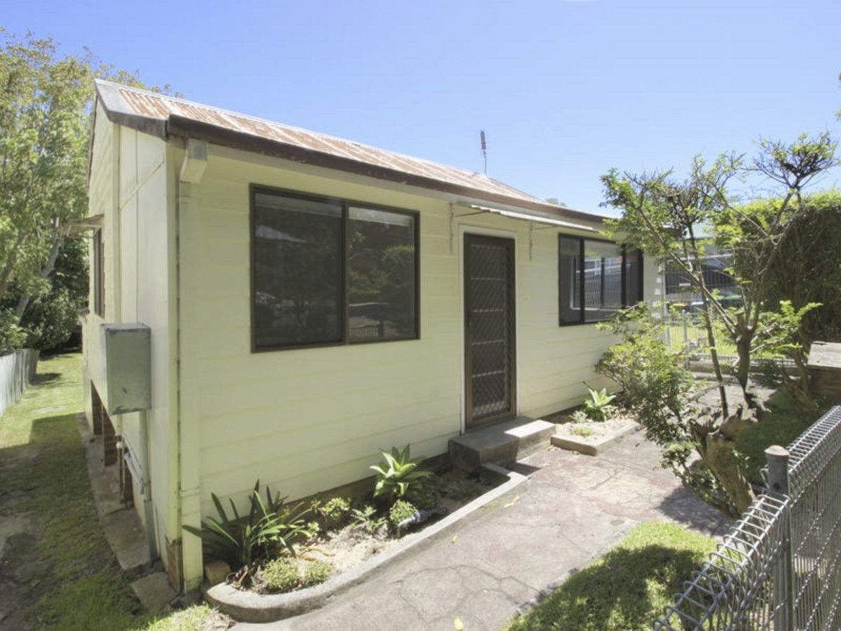 2 bedrooms House in 10 Eric Street FRESHWATER NSW, 2096