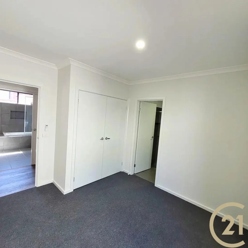 Additional image 5 of 62 Uplands Crescent, Melton South VIC 3338
