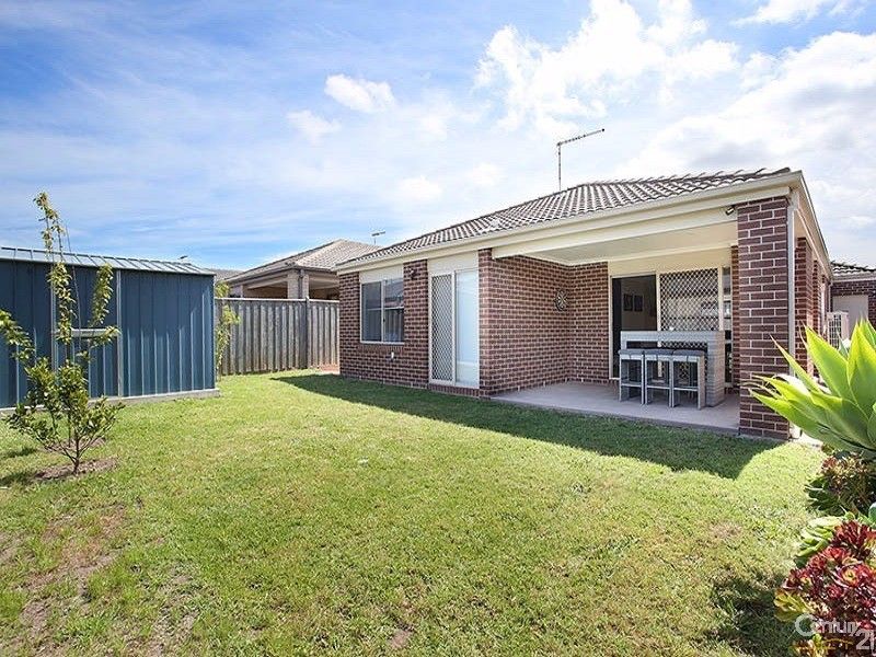 4 Sutton Rise, Cranbourne North VIC 3977, Image 1