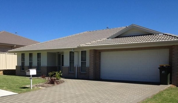 33 Kuttabul Road, Wadalba NSW 2259