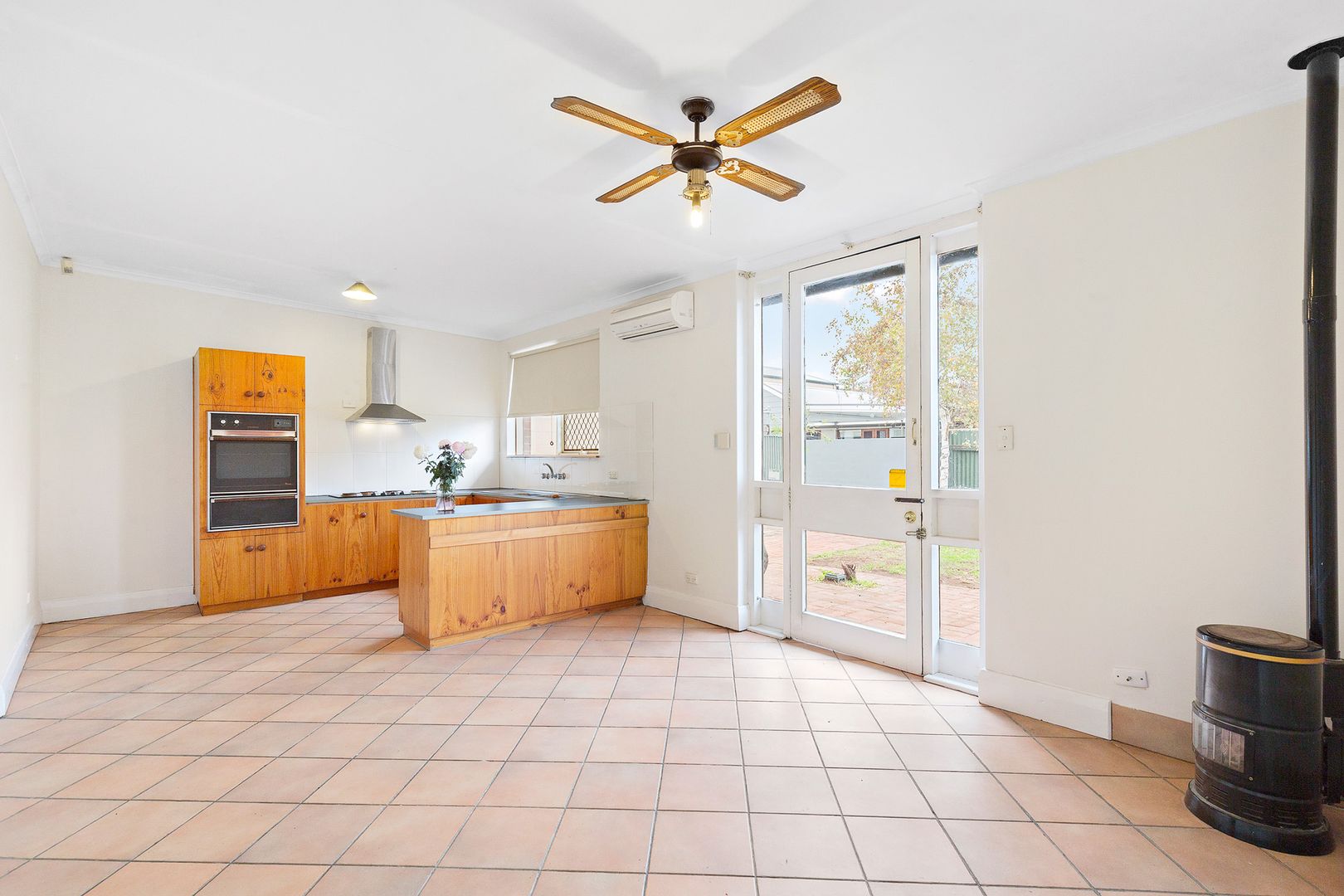 1 Winston Street, Somerton Park SA 5044, Image 2