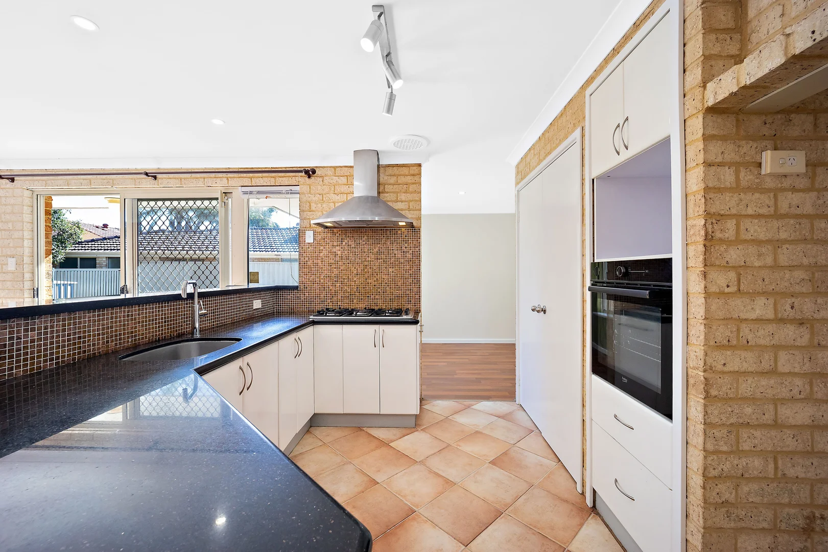 Additional image 2 of 17 Lurgan Place, Merriwa WA 6030