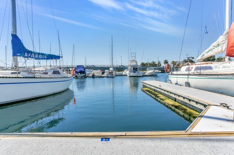 E21 Marina Berth, Patawalonga Basin, Glenelg North SA 5045, Image 0