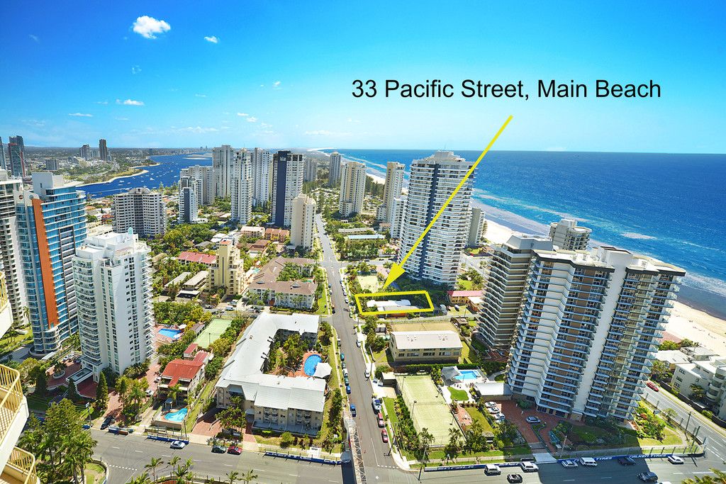 33 Pacific Street, MAIN BEACH QLD 4217, Image 0