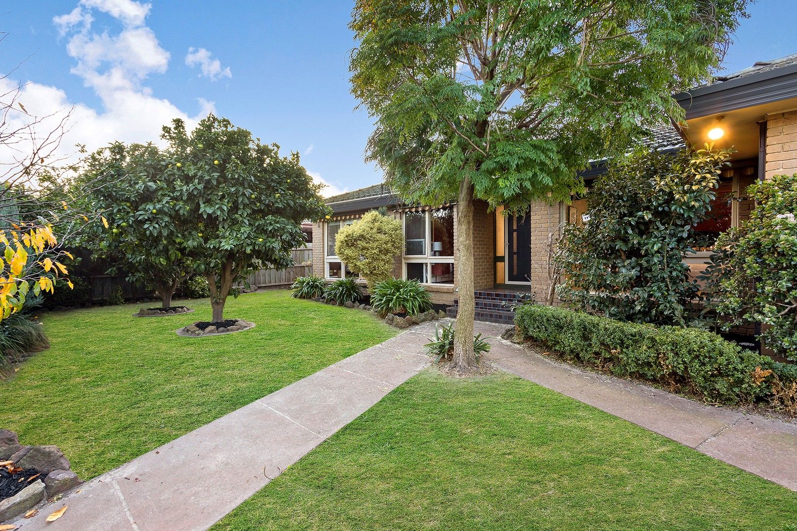 17 Washington Drive, Oakleigh South VIC 3167, Image 0