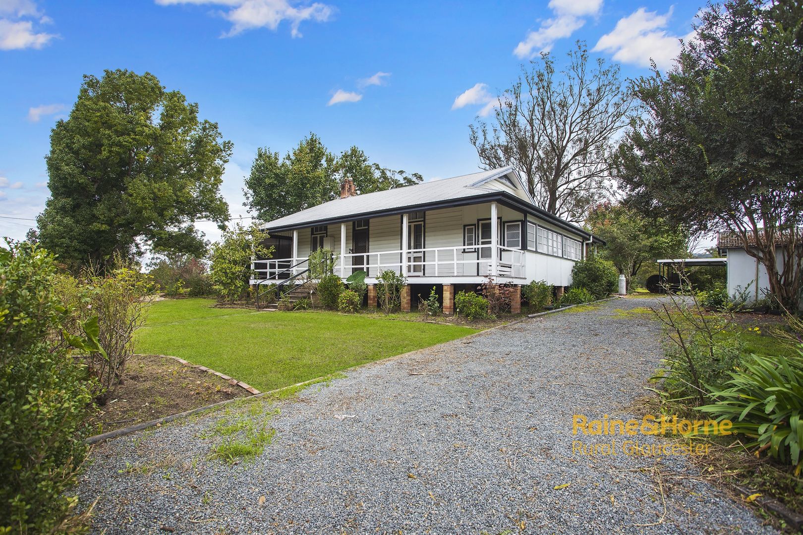 2377 The Bucketts Way , Wards River Property History & Address