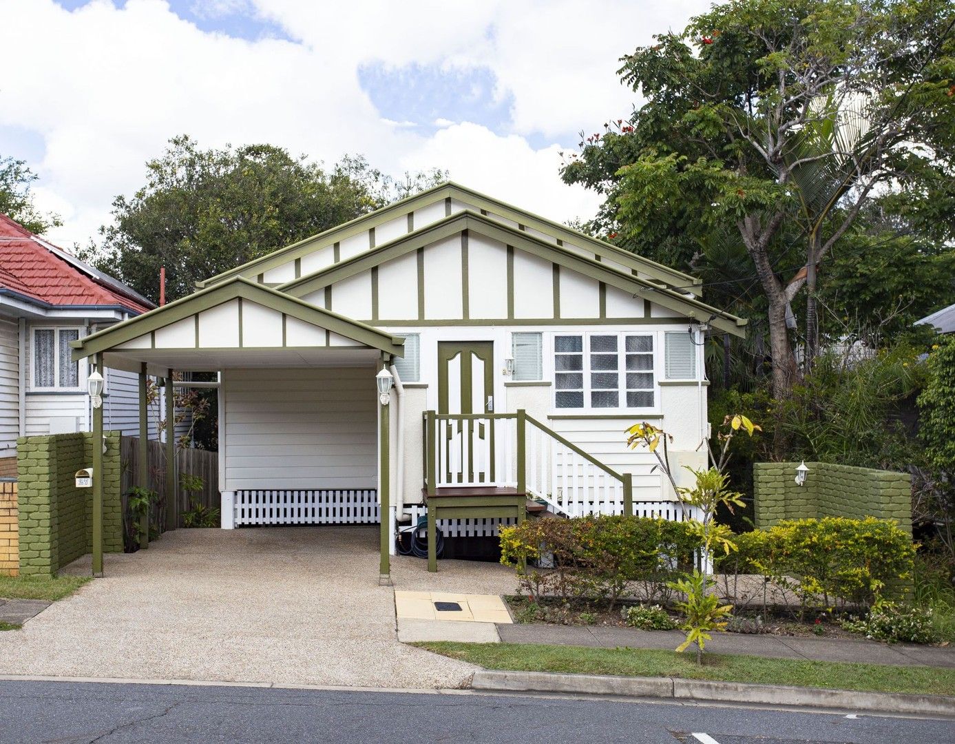 27 Harrogate St, Woolloongabba QLD 4102, Image 0