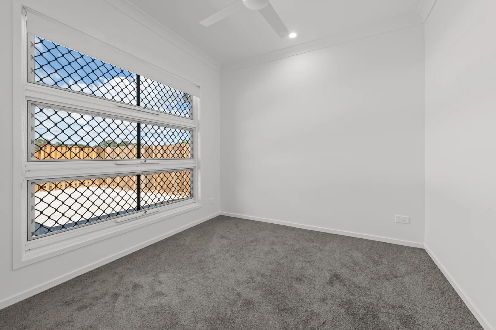 Additional image 5 of 2/8 Sintra Circuit, Logan Reserve QLD 4133