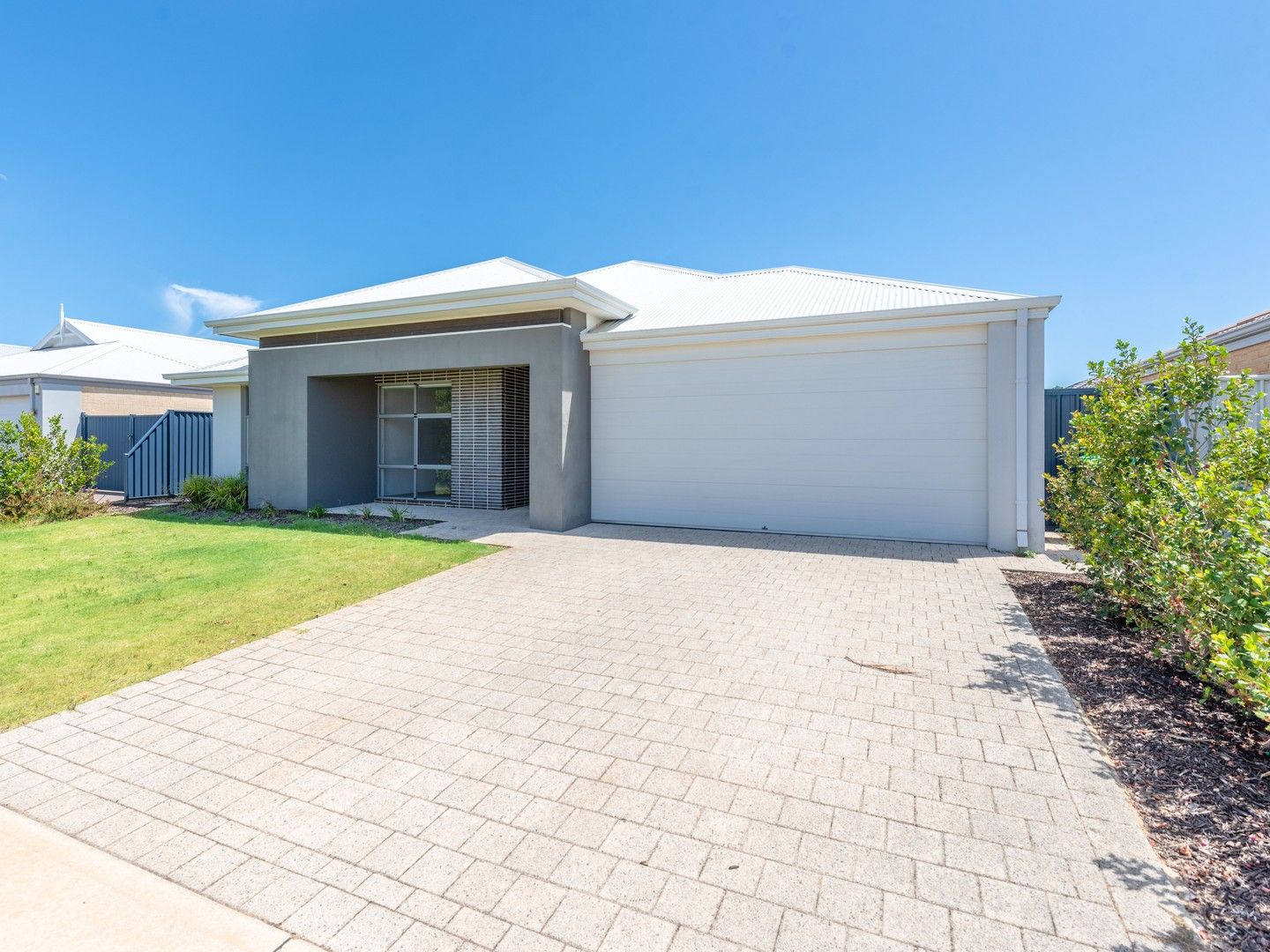 4 bedrooms House in 15 Lanagan Drive BALDIVIS WA, 6171