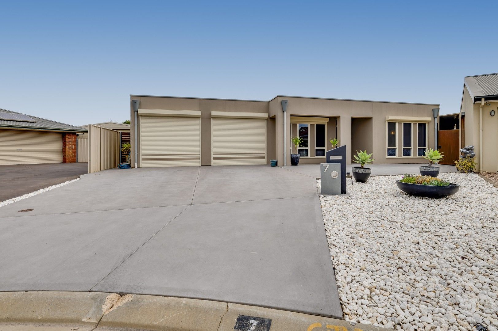 7 Madeline Court Burton SA 5110 Domain