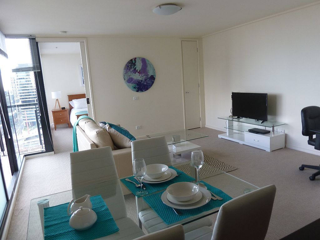 1 bedrooms Apartment / Unit / Flat in 2103/668 Bourke Street MELBOURNE VIC, 3000
