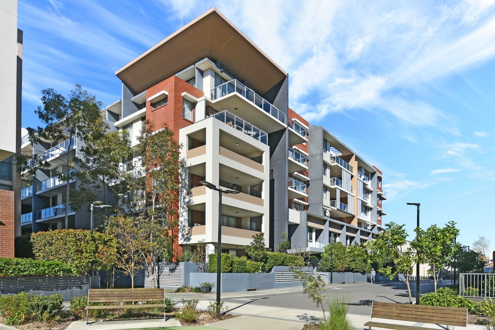 1 bedrooms Apartment / Unit / Flat in 611/12 Rancom Street BOTANY NSW, 2019