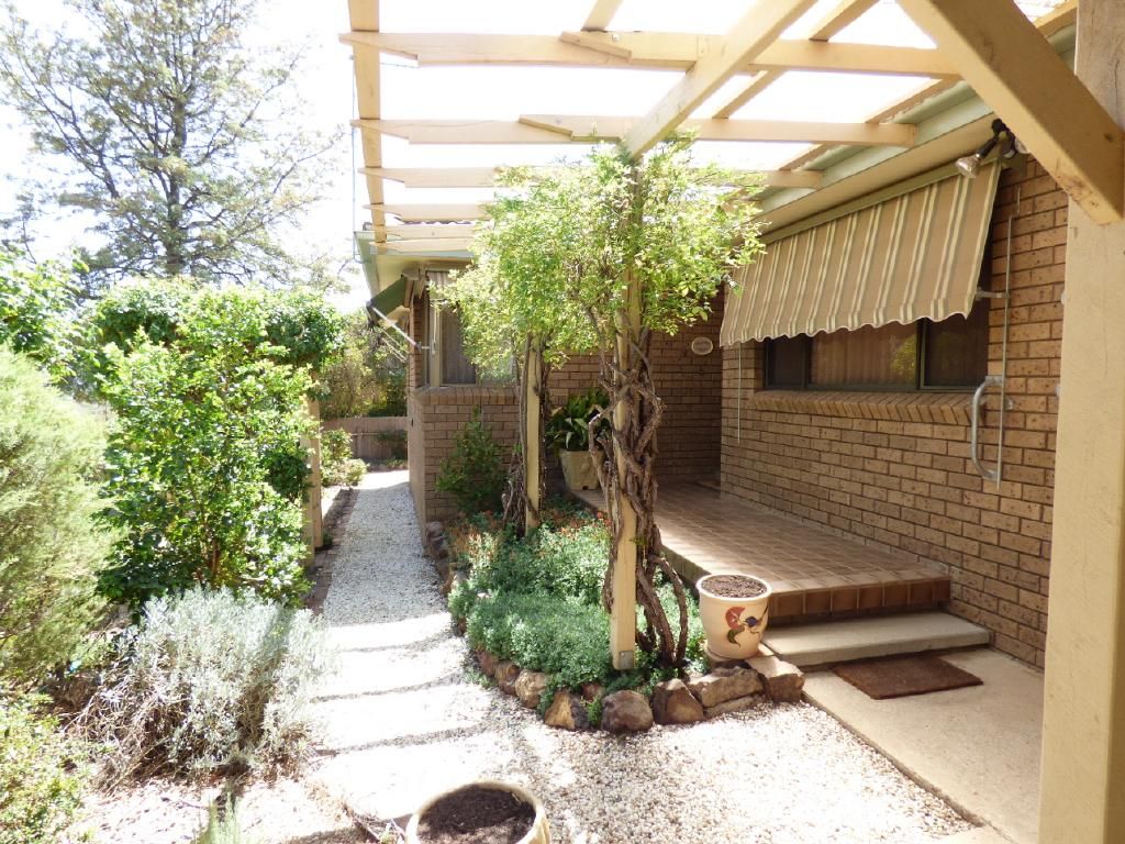 19 Byrne Street, Cootamundra NSW 2590, Image 1