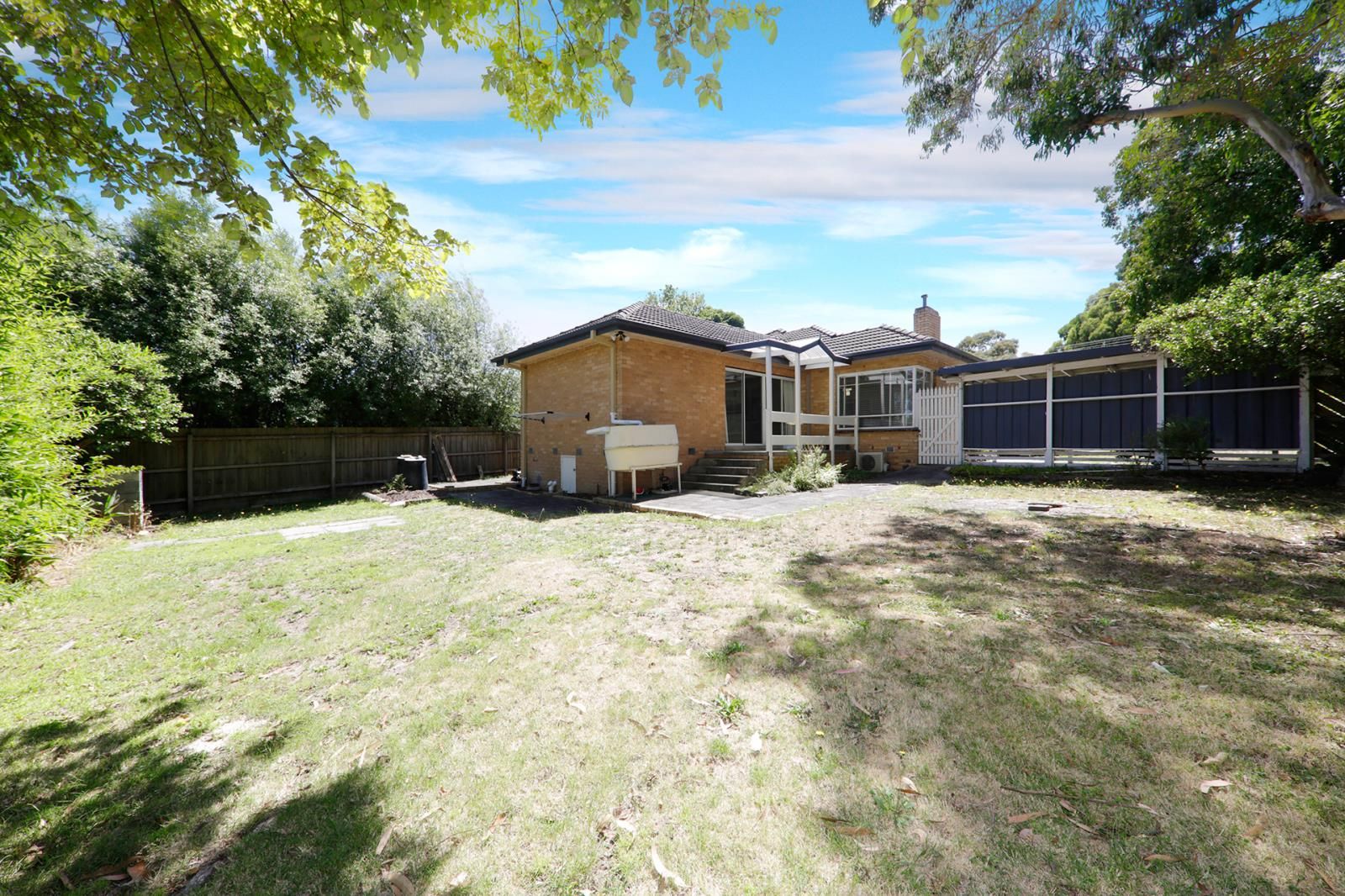 4 bedrooms House in 9 Sabato Street CROYDON VIC, 3136