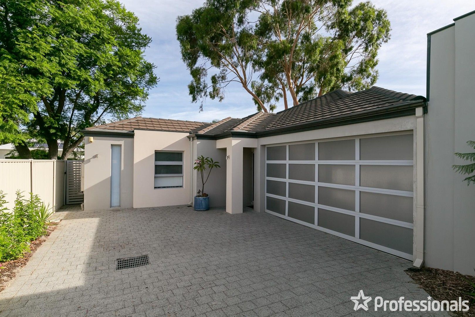 12C Spencer Ave, Yokine WA 6060, Image 0