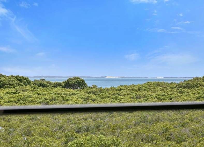 4 bedrooms House in Unit 9/291 Main Rd WELLINGTON POINT QLD, 4160