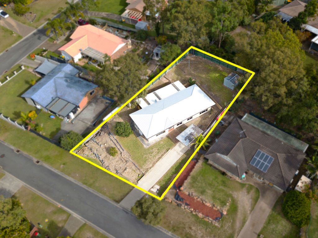 4 Weymouth Court, Mount Warren Park QLD 4207, Image 0