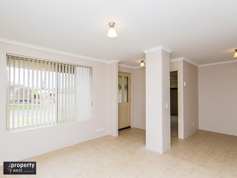 62 Carlton Turn, Currambine WA 6028, Image 2