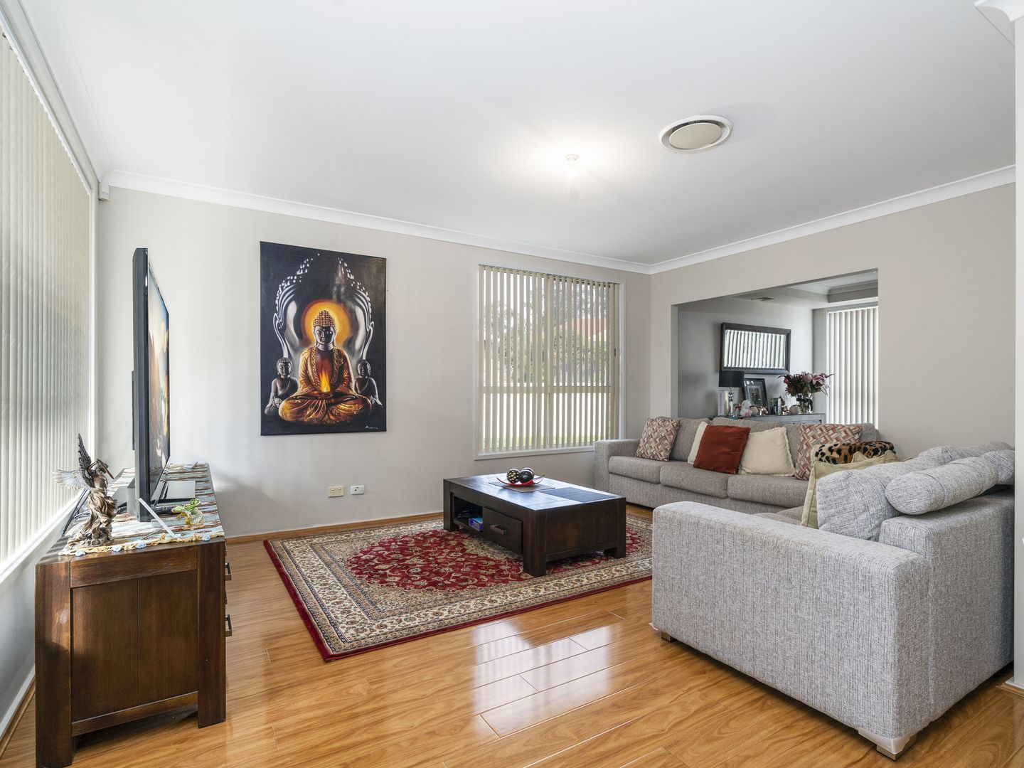 21 Coffs Harbour Ave, Hoxton Park NSW 2171, Image 2