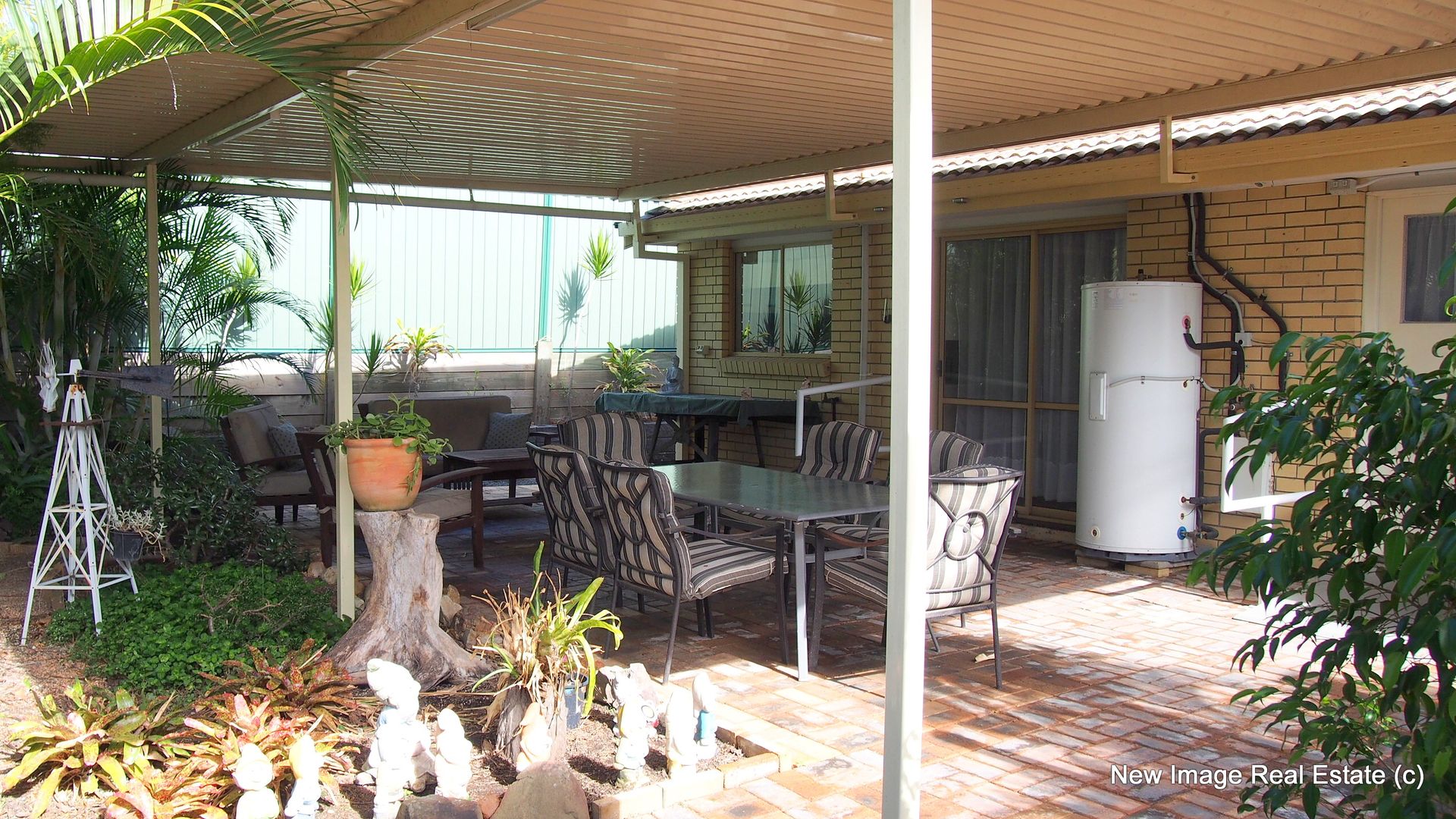 23 Ammons Street, Browns Plains QLD 4118, Image 2