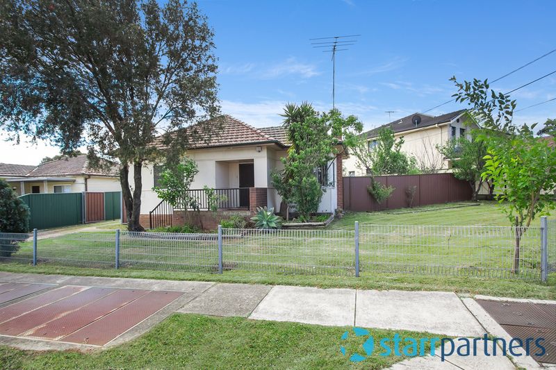 6 Clapham Rd, Regents Park NSW 2143, Image 0