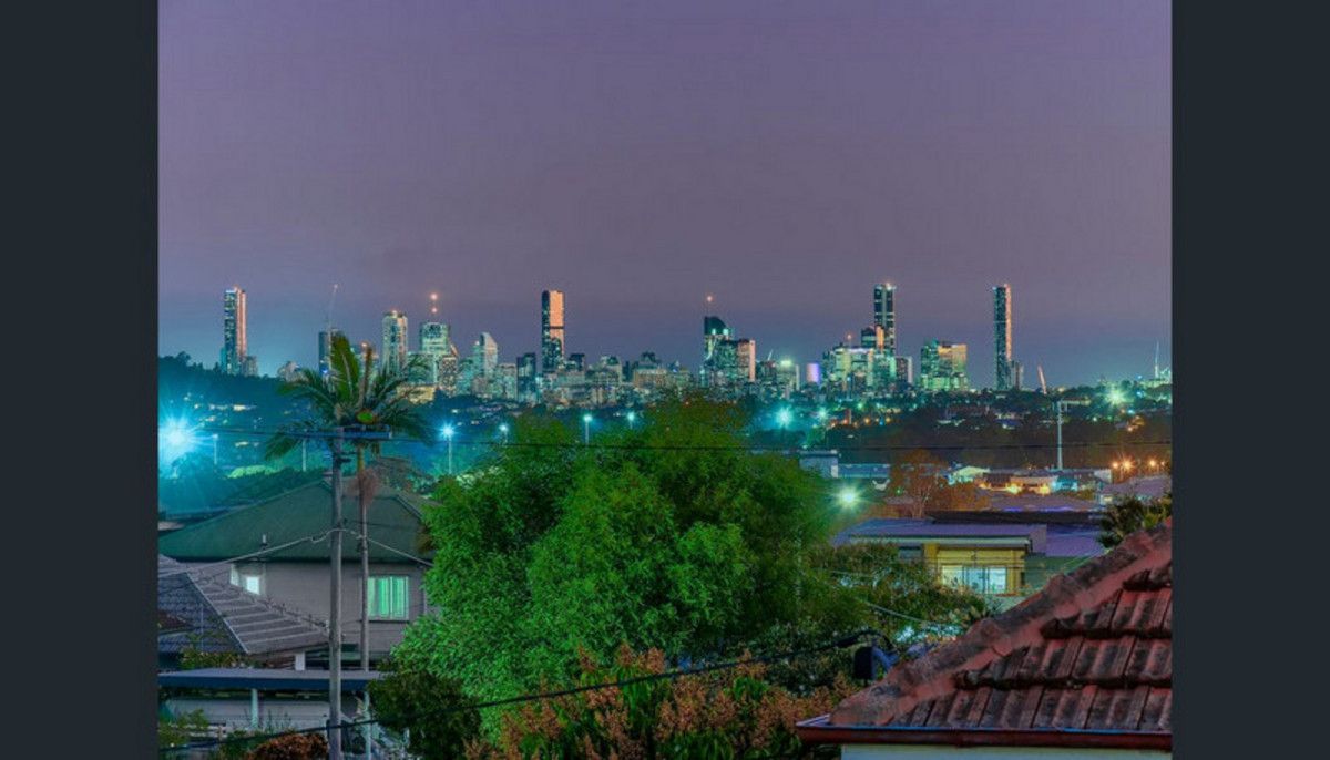 5 bedrooms House in  STAFFORD QLD, 4053